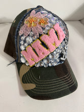 Load image into Gallery viewer, Mama Strong Crown
