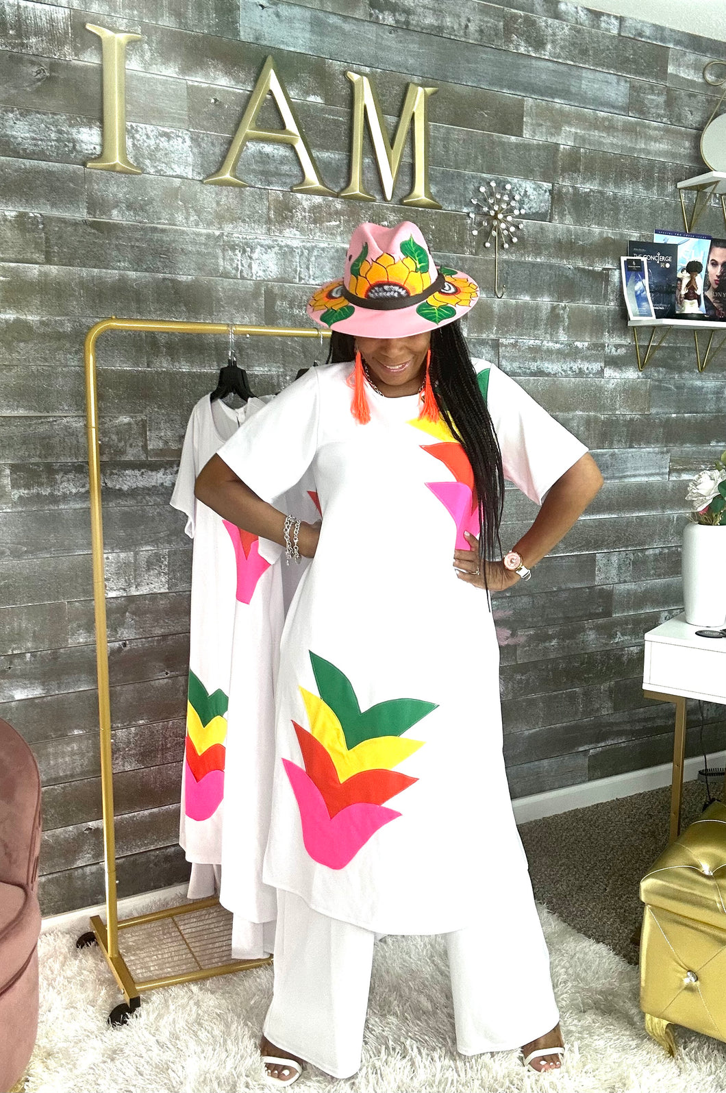 Ms. Snow “Neon”White Set