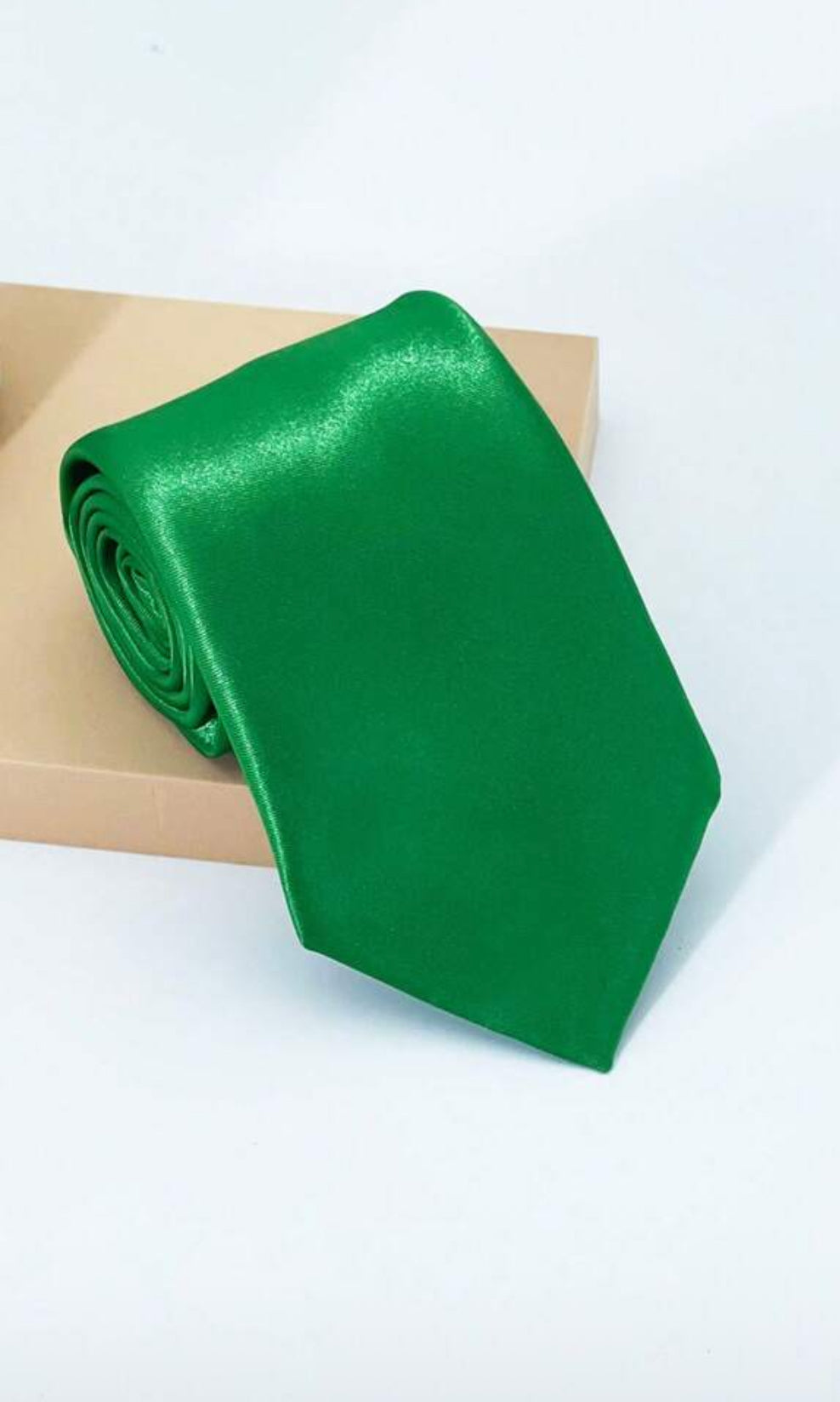🍃 Kelly Green Satin Tie/Necklace
