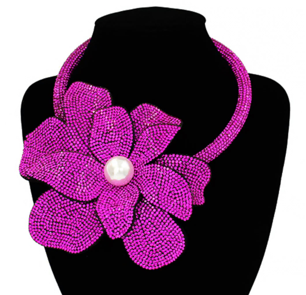🌺 Fuchsia Bloom Statement Necklace