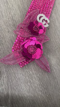 Load and play video in Gallery viewer, 💖 Glamour Bloom Crystal Tie/Necklace
